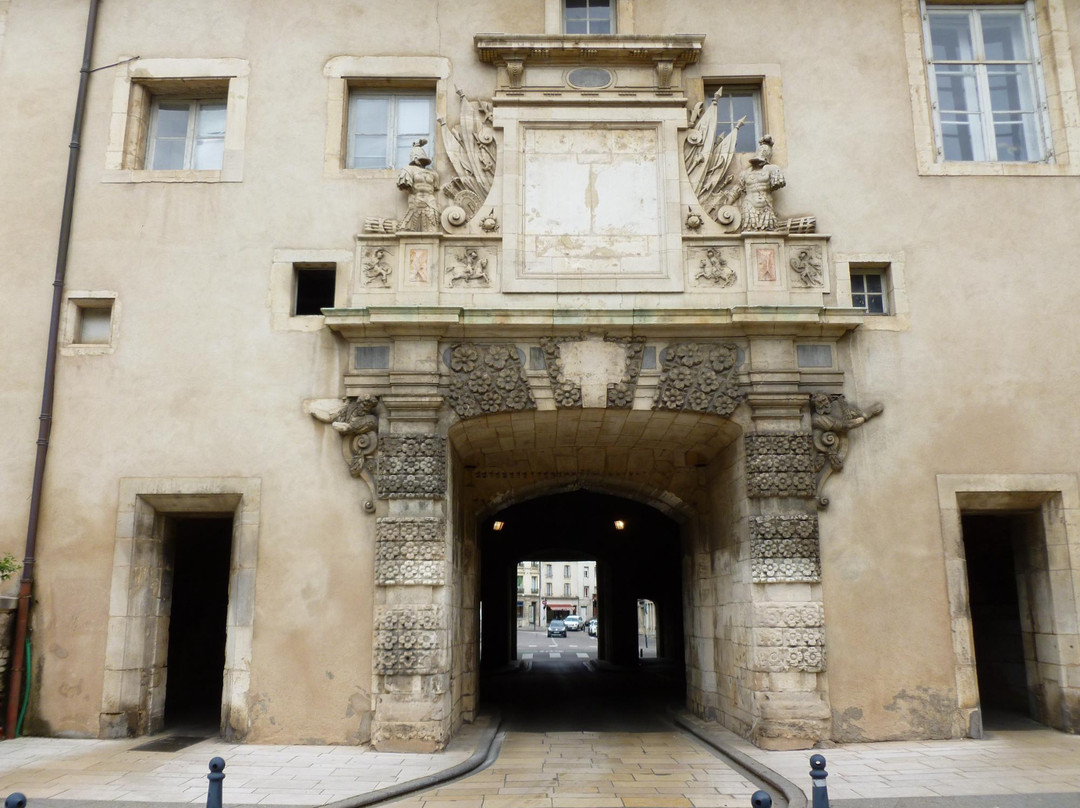 Porte de la Citadelle-南锡必去景点