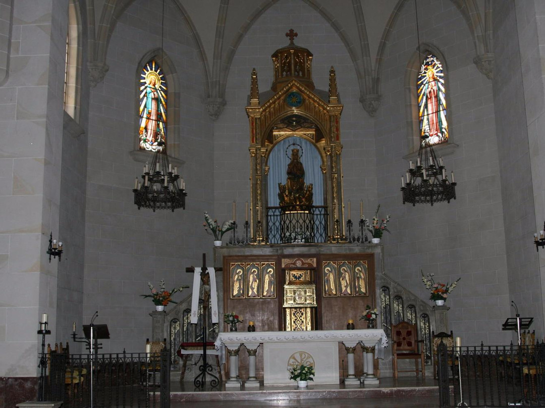 Santuario de Santa Maria de la Estrella景点图片