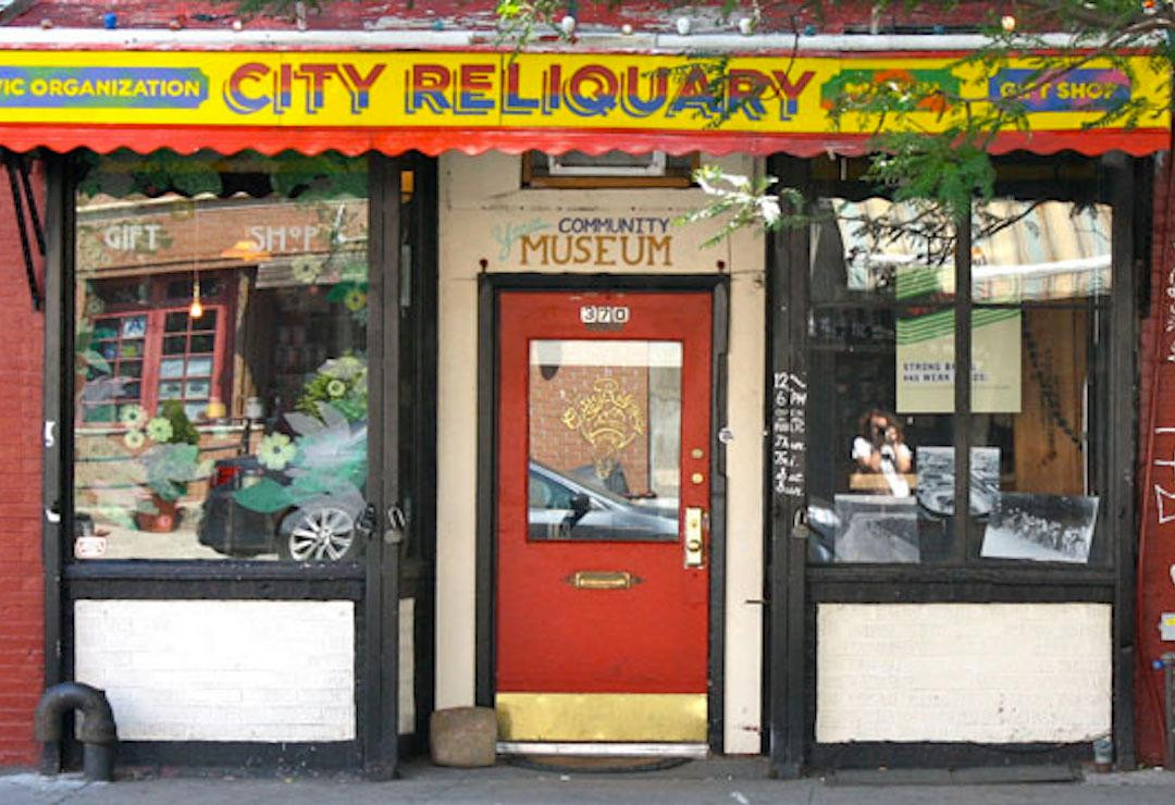 The City Reliquary-布鲁克林必去景点