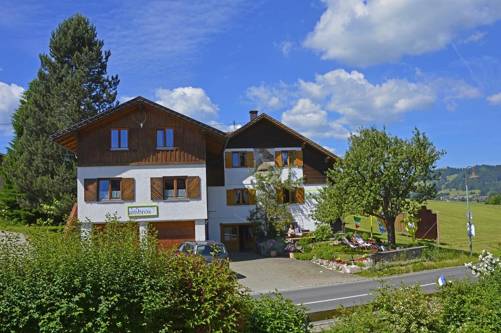 Gastehaus Ambros-官方