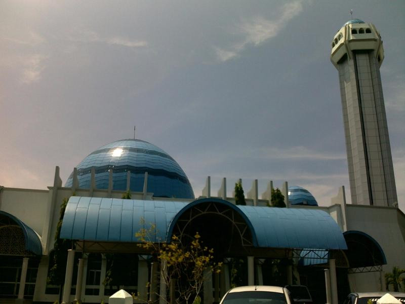 Al-Muktafi Billah Shah Mosque景点图片