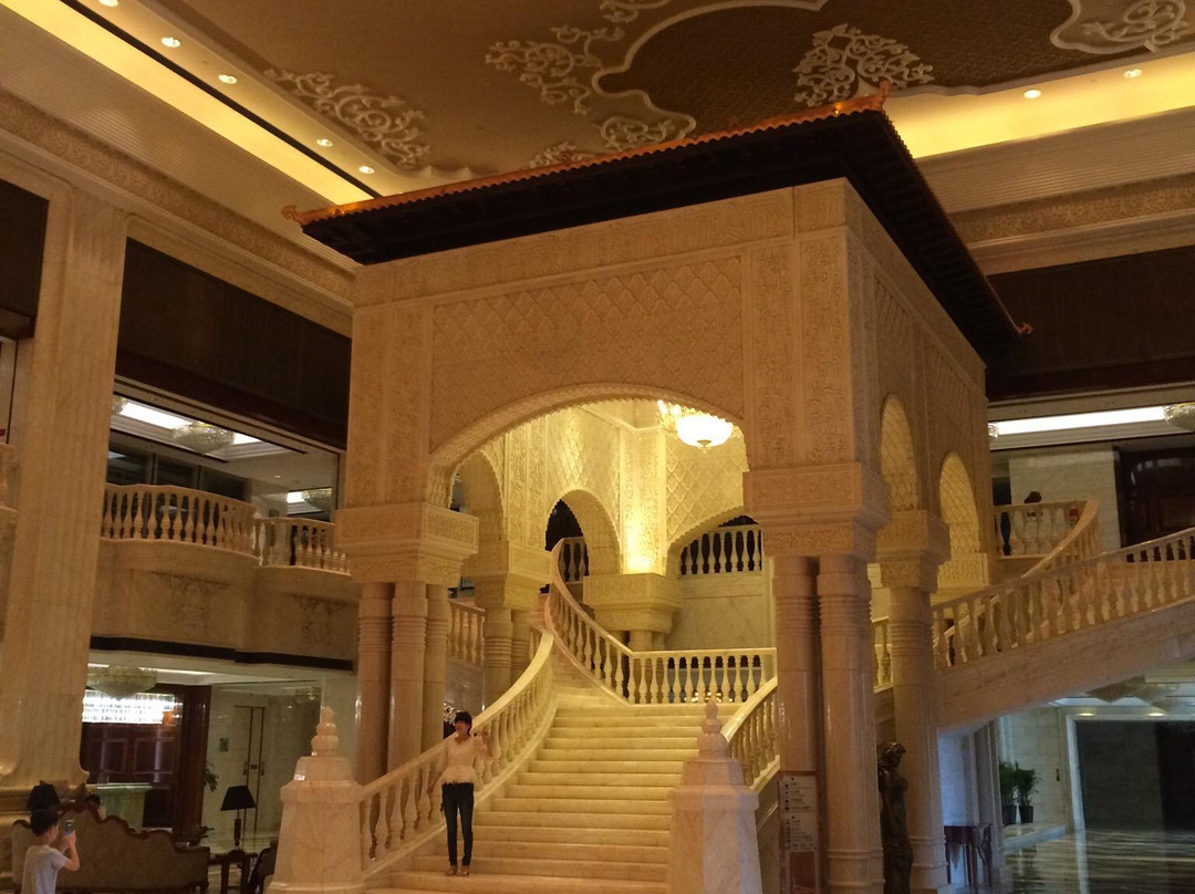 振石大酒店主图