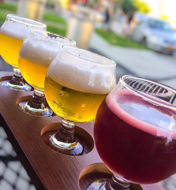 The Dutchess Biercafe