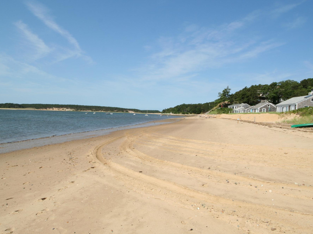 Powers Landing Beach景点图片