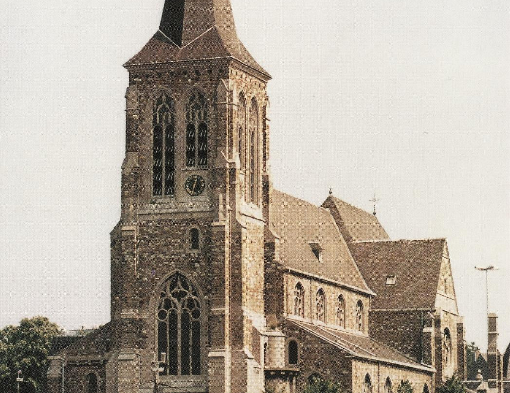 Collégiale Saint-Hadelin de Visé景点图片