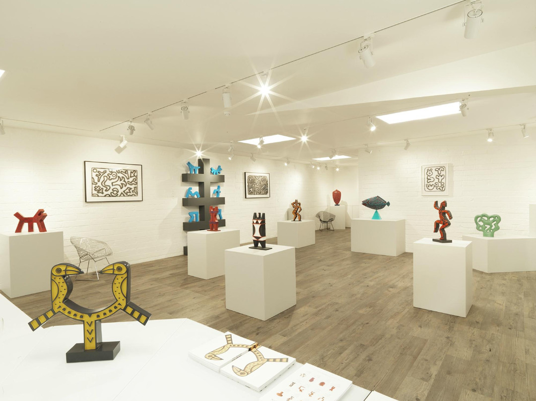 Gallery Pangolin景点图片