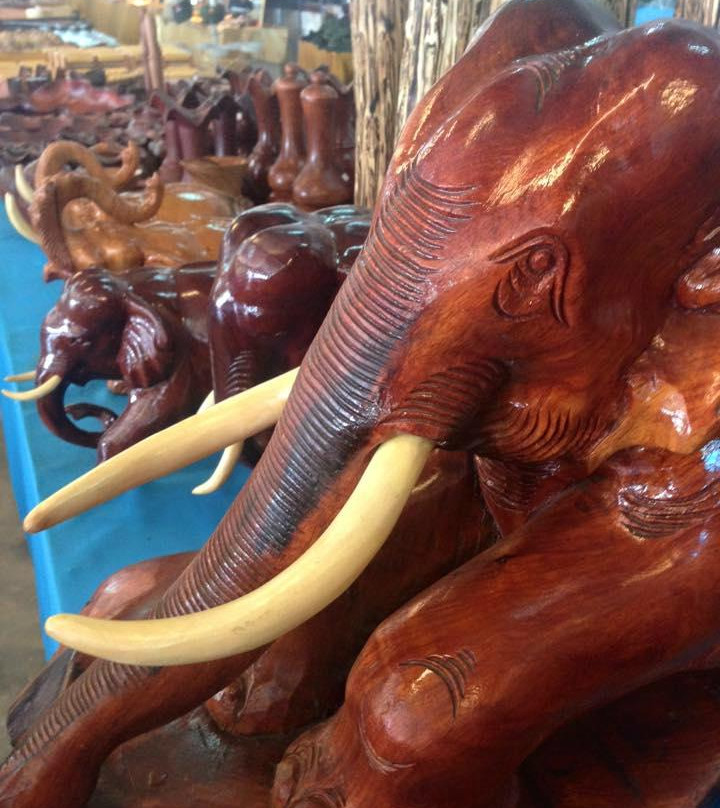 Lao House Shopping Center景点图片