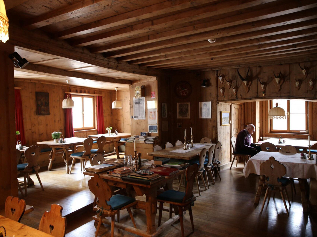 Fuldera餐馆和美食-Restaurant Hotel Chasa Chalavaina