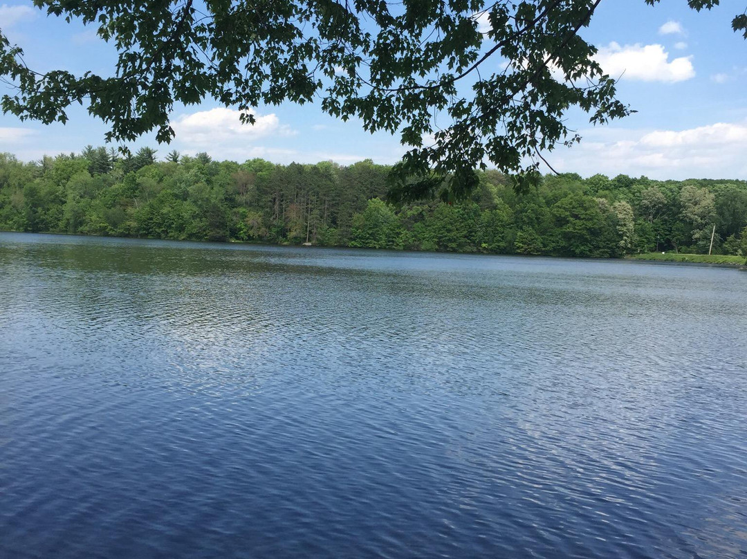Chadwick Lake景点图片