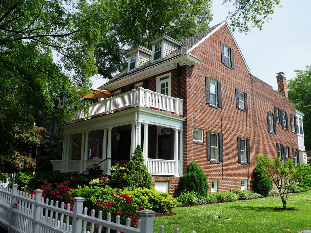 Museum District Bed & Breakfast