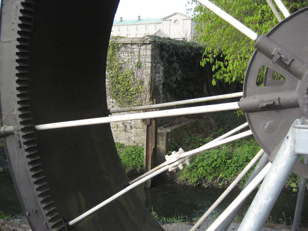 The Manor Mill Wheel-梅努斯必去景点