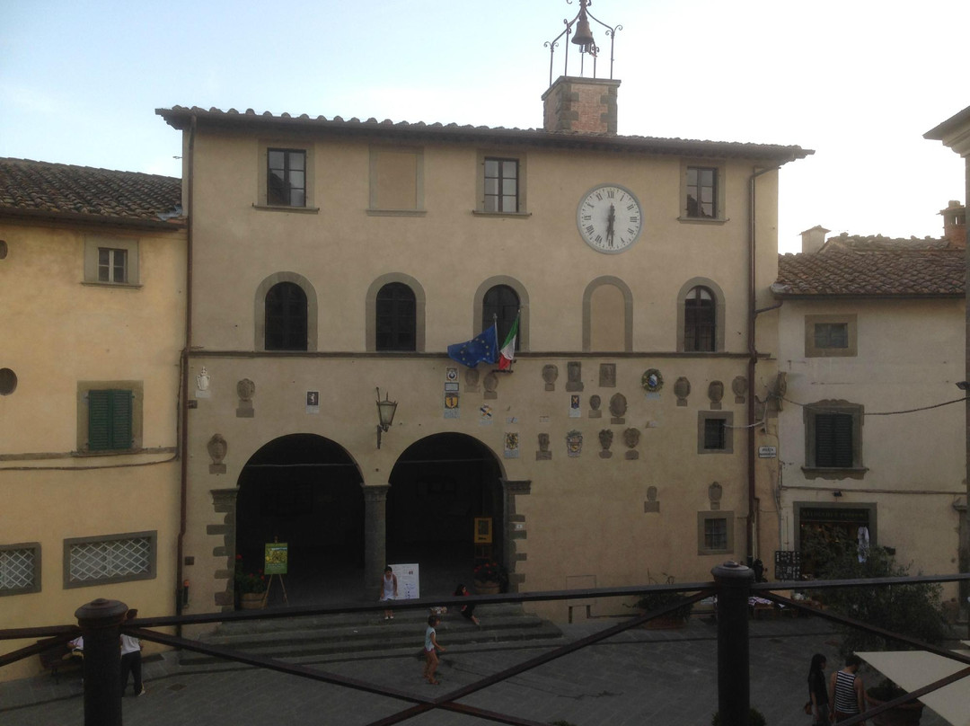Palazzo Del Podesta景点图片