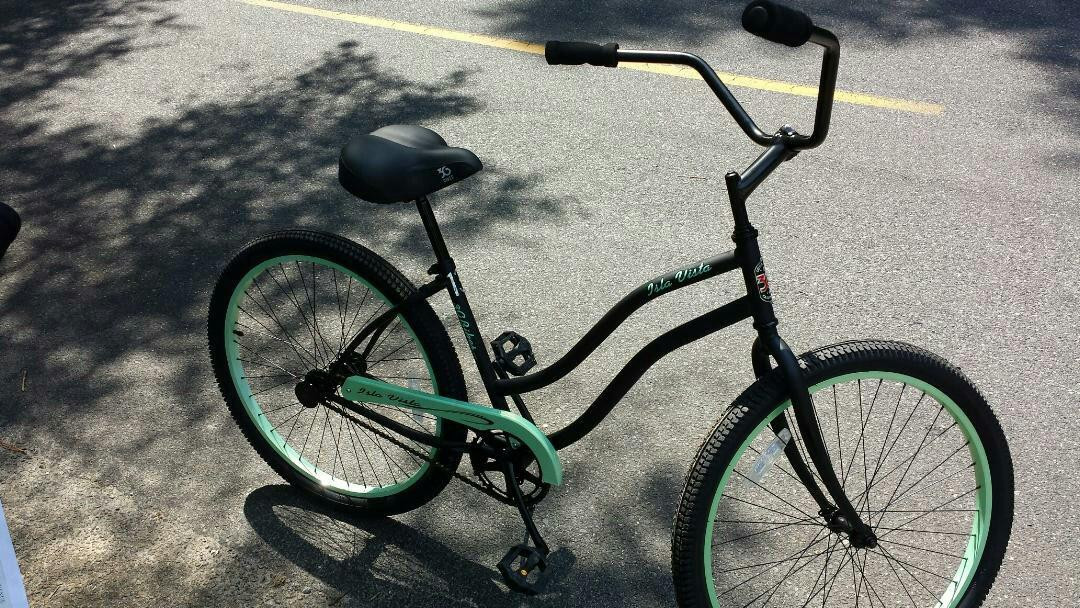 Cool Breeze Bikes-福利比奇必去景点