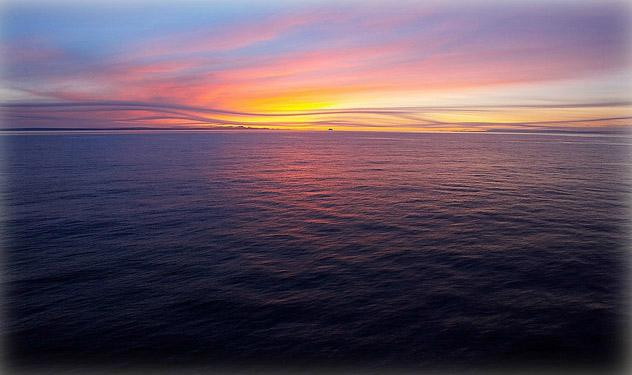 Water's Edge Motel主图