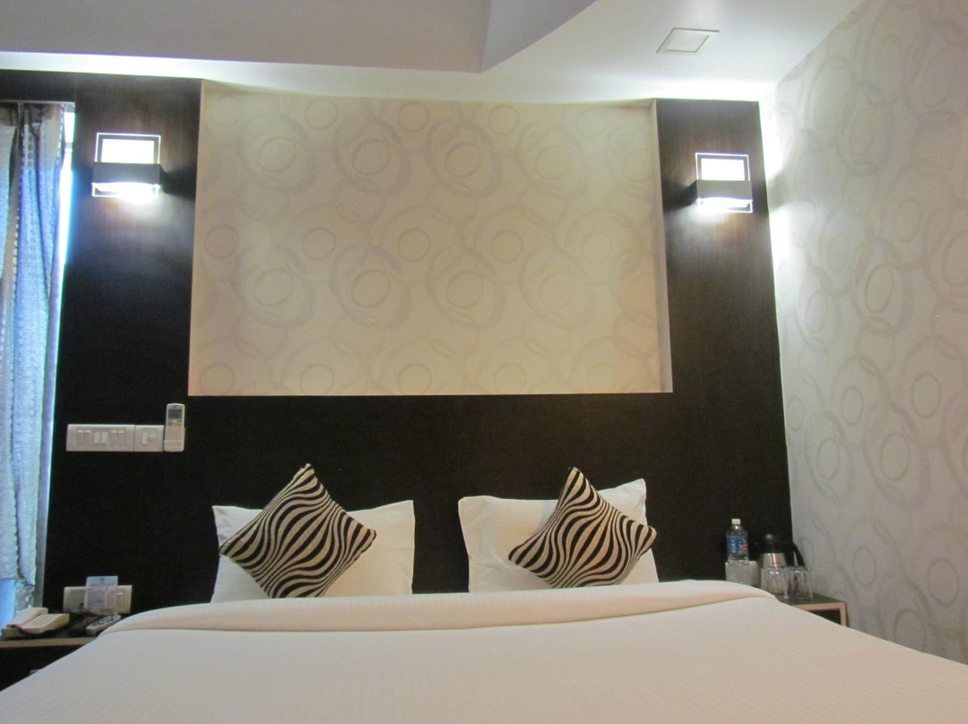 Hotel Ashoka International主图