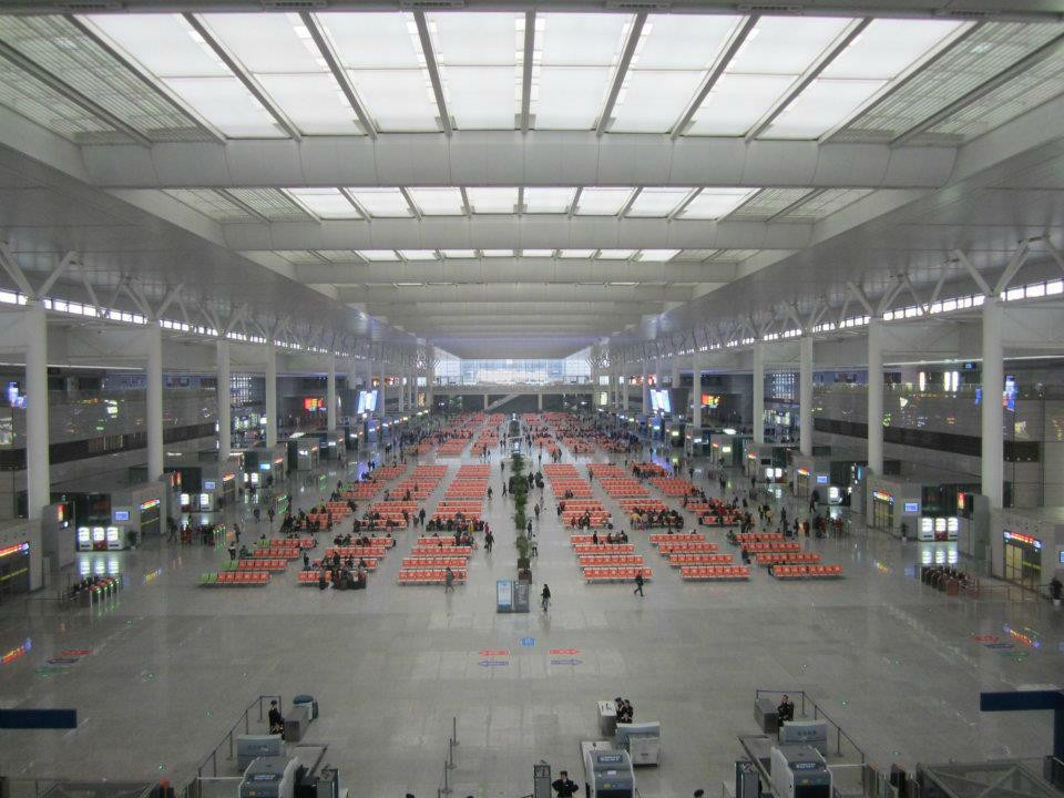 上海虹桥火车站-上海市必去景点