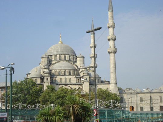 Eminonu Square-伊斯坦布尔必去景点