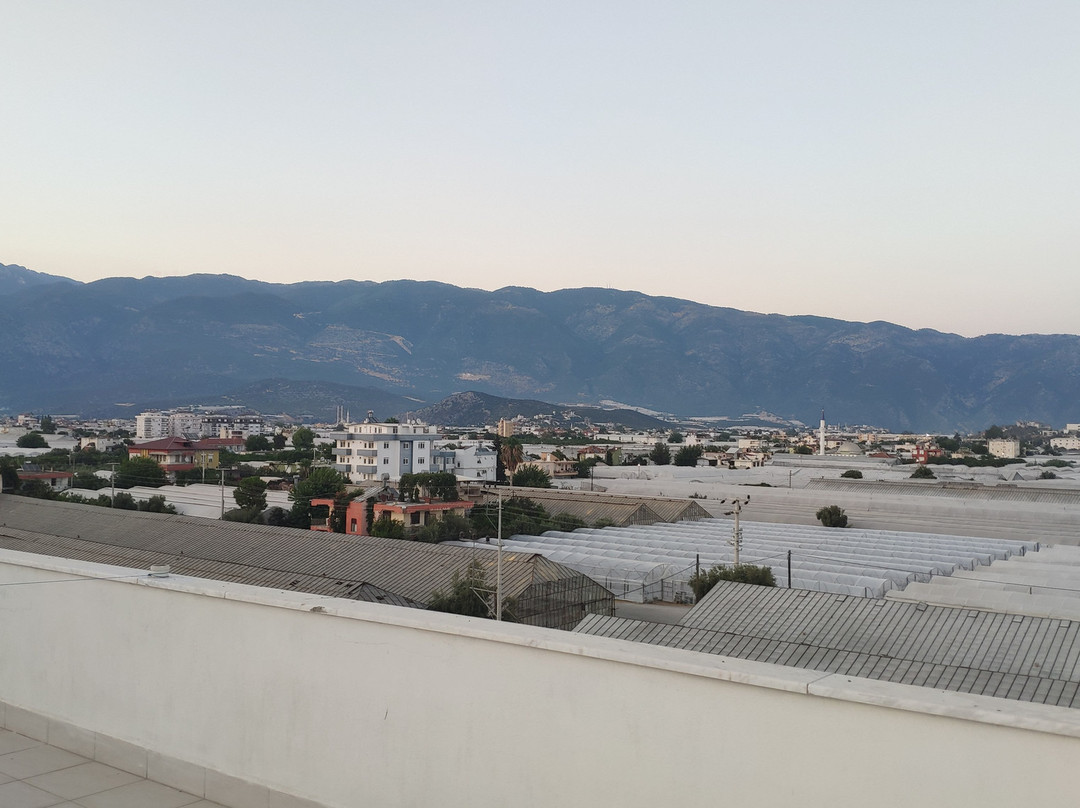 Cemre Apart