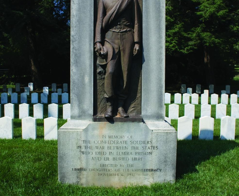 Woodlawn National Cemetery景点图片