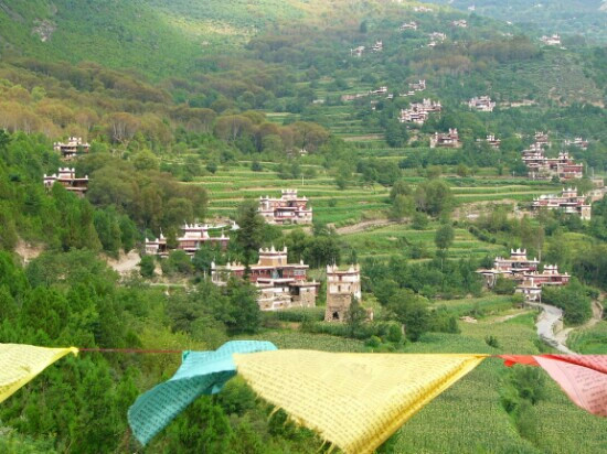 甲居藏寨景点图片