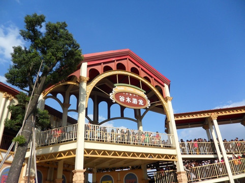 上海欢乐谷-上海市必去景点