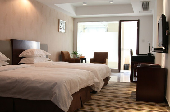 金元宝大酒店主图