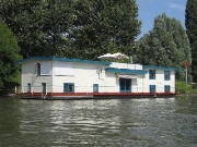 Studios Houseboat Anthonia