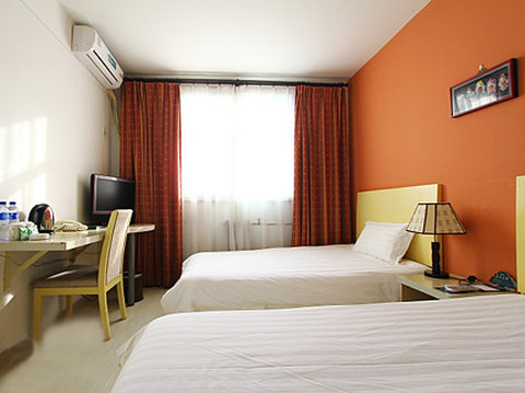 时光漫步怀旧主题酒店(北京雍和宫店)主图