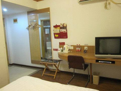 青岛雅悦酒店台东店主图