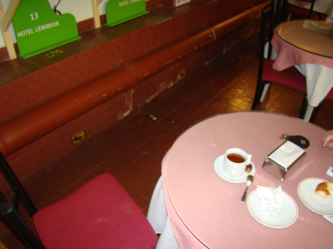 Lemirson Hotel