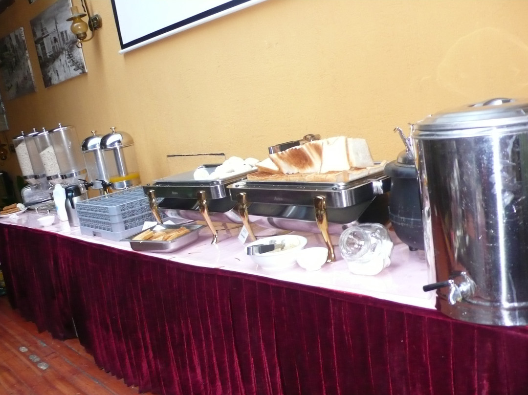 上海万里路青年酒店主图