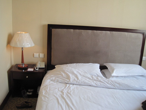 郑州光华大酒店主图