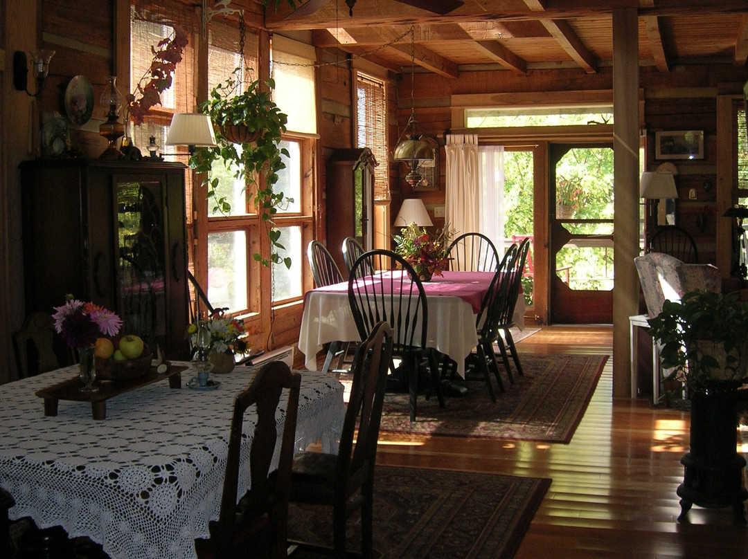 Beattyville酒店住宿-Snug Hollow Farm Bed & Breakfast