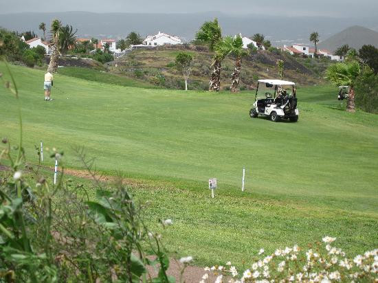 高尔夫球场区-Golf del Sur必去景点