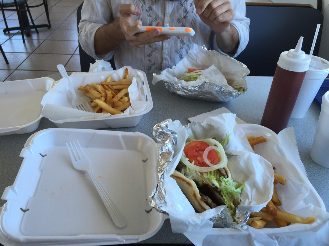 Manhattan Gyros & Subs
