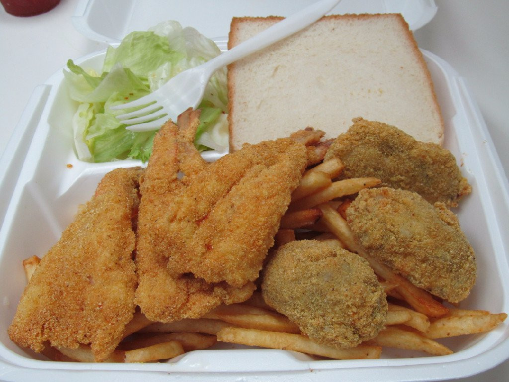 Tracy's Seafood & Wing