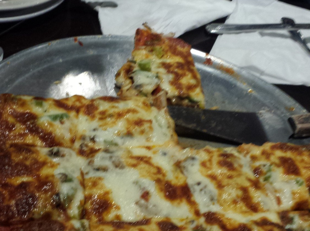 Fatty Magoos Bar & Eatery