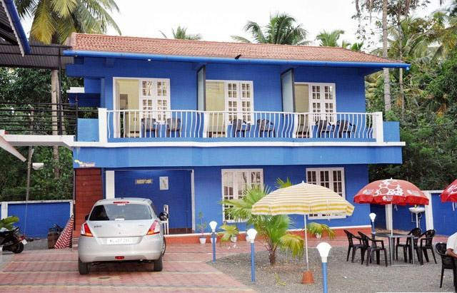 Edavanakkad酒店住宿-Rose Land