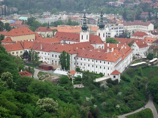 小铁塔-布拉格必去景点