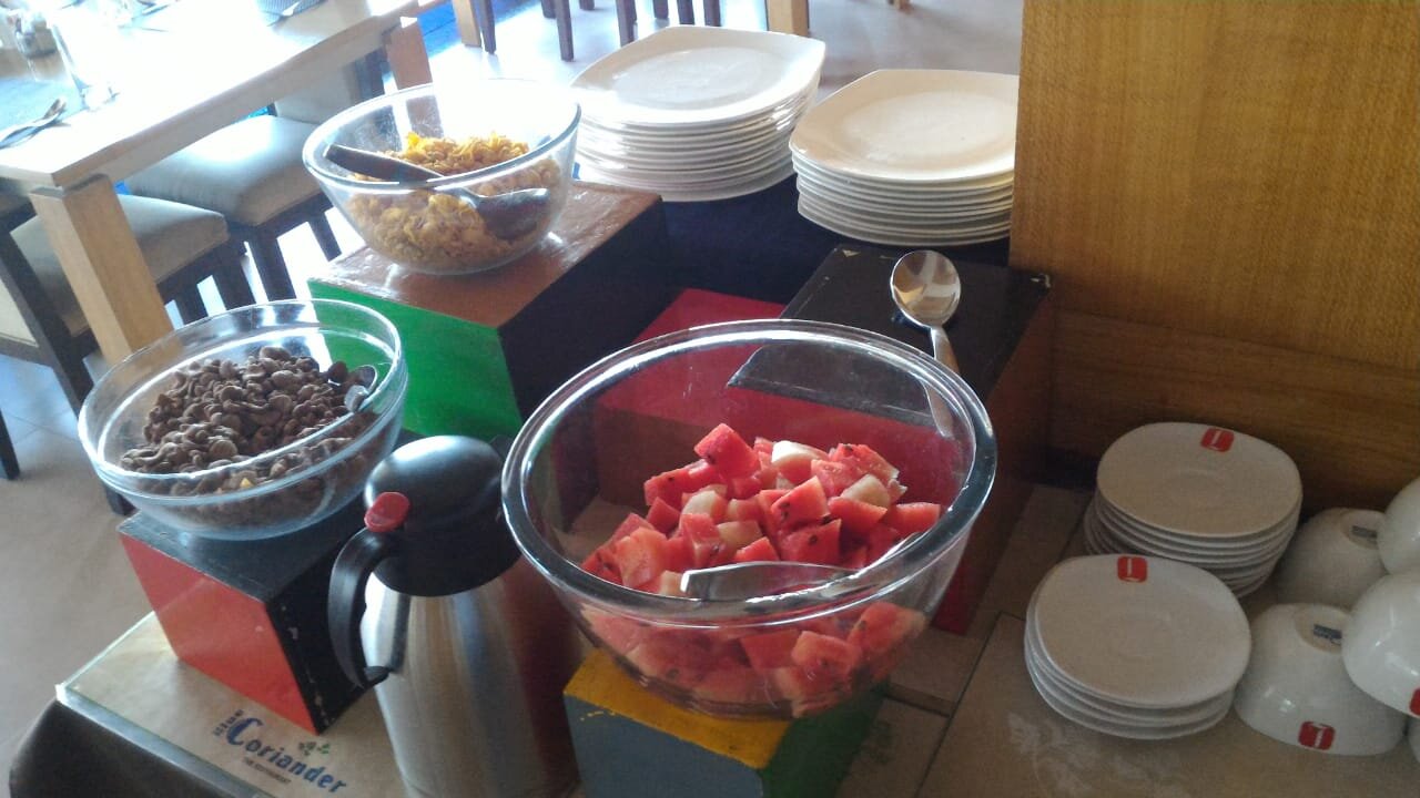 Lords Eco Inn, Dahej-餐饮