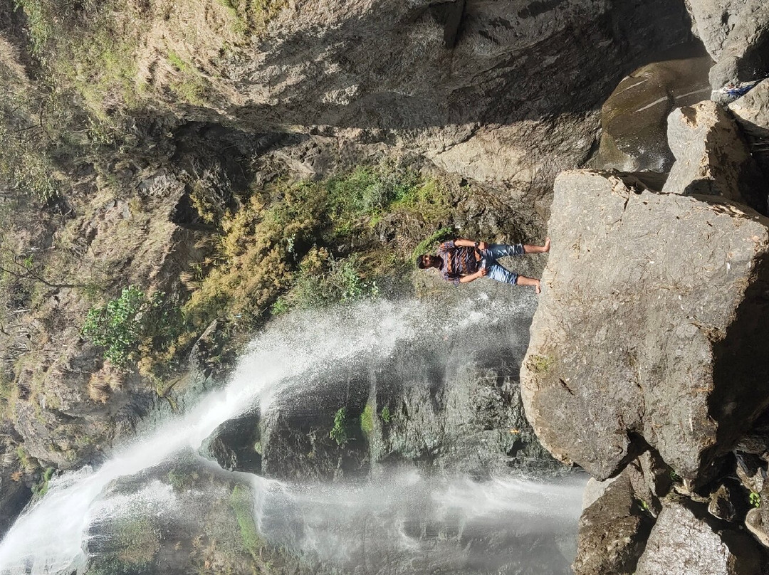 Ennan Mata Temple & Waterfall-Duhka必去景点