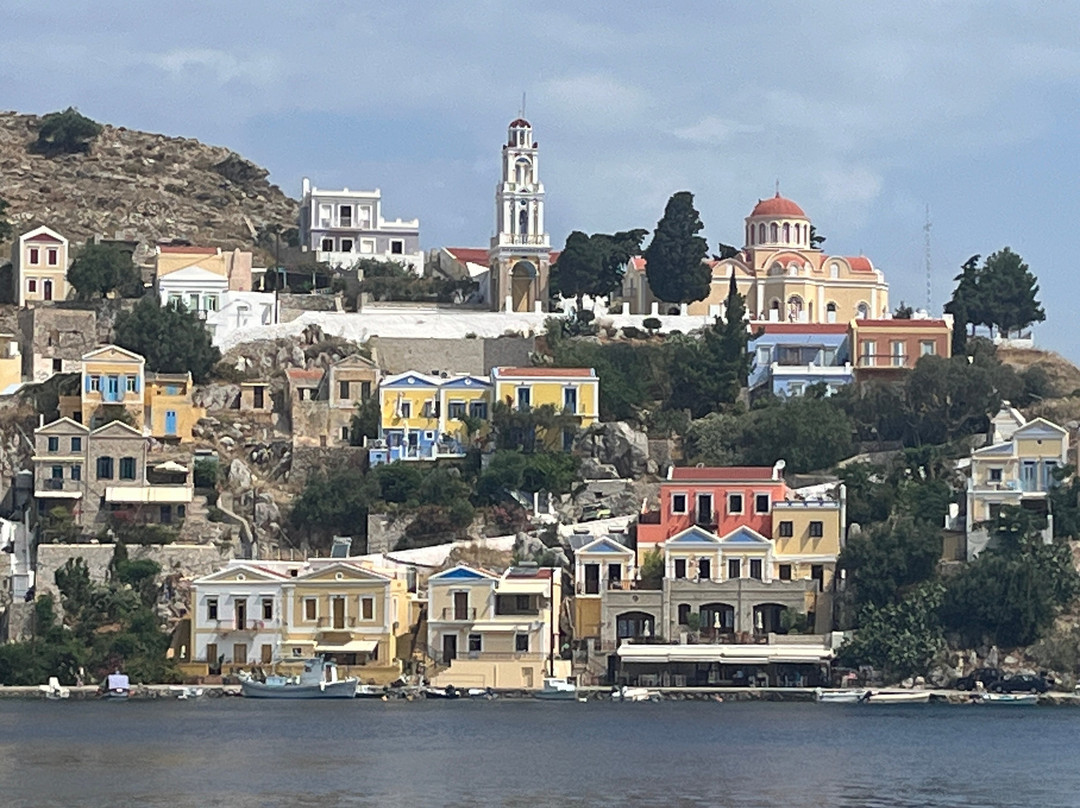 Odyssia Apartments主图