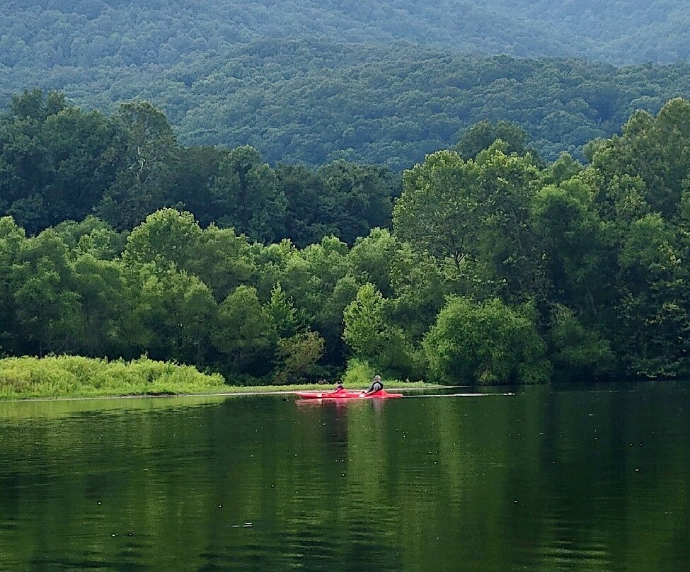 Cove Lake State Park景点图片