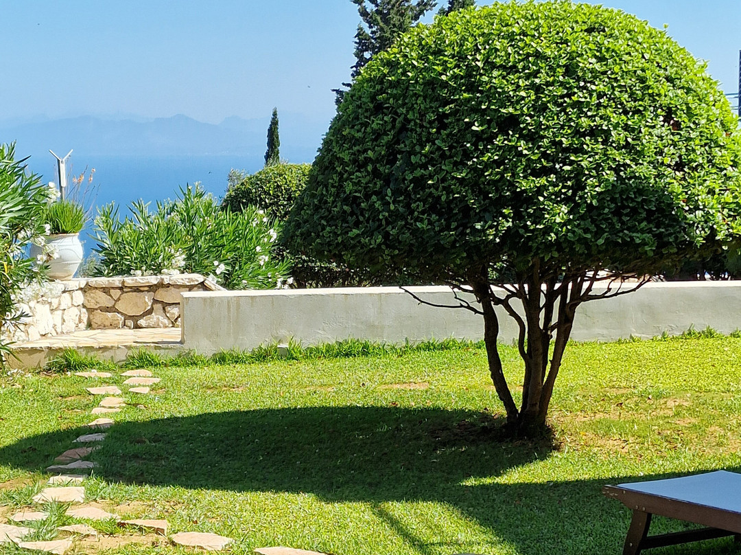 Mira Resort Maisonettes主图