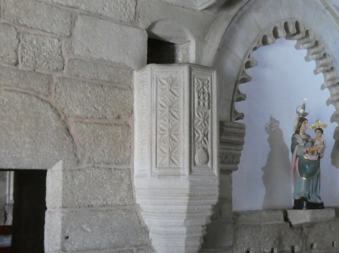 Igreja De Santiago E Panteao Dos Cabrais景点图片
