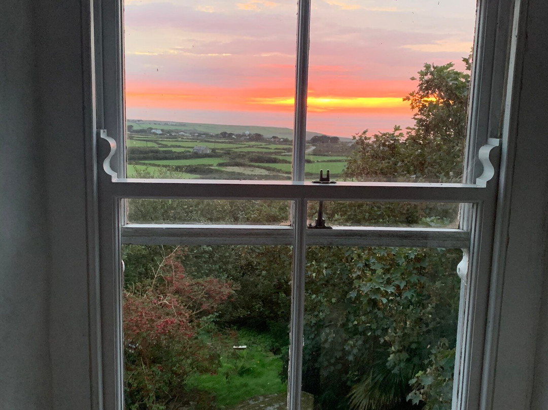 Tregeraint House主图