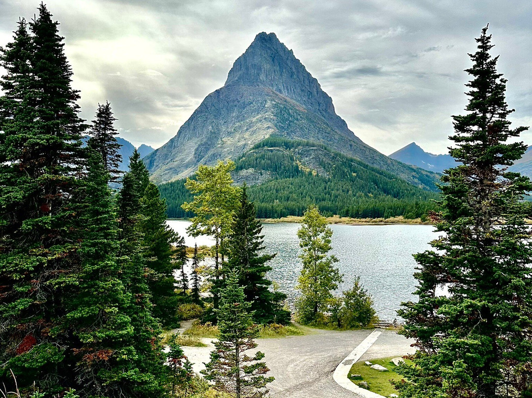 Cracker Lake Hike-冰河国家公园必去景点