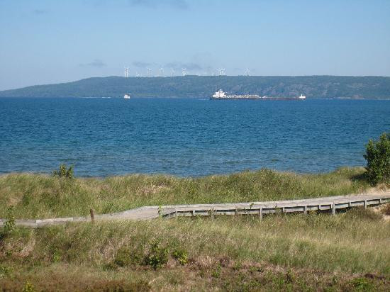 Point Iroquois Light Station景点图片