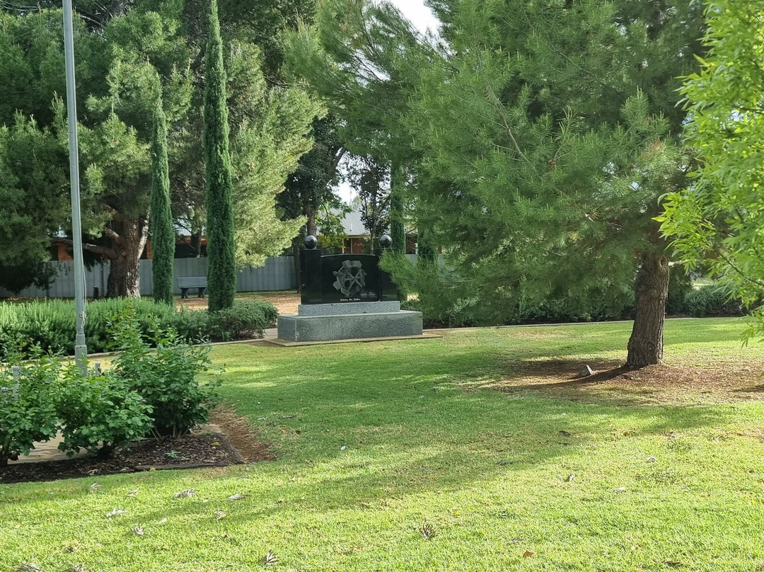 Nathalia Memorial Gardens-Nathalia必去景点