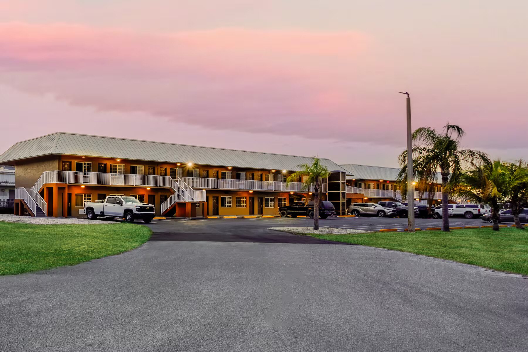Travelodge Suites by Wyndham Lake Okeechobee-浴室
